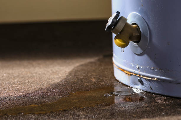 Best 24/7 water damage repair  in Mcconnellstown, PA